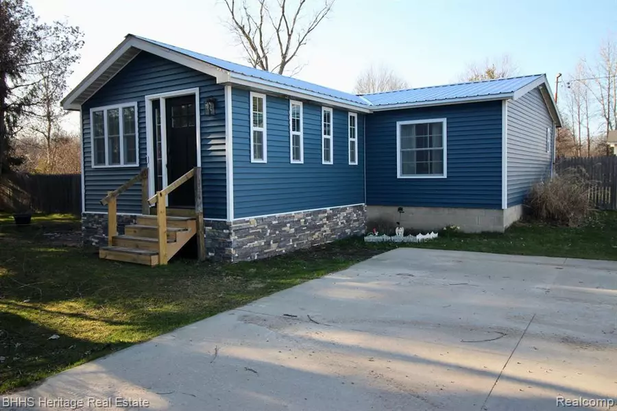 20040 W HARRIS Road, Elsie, MI 48831