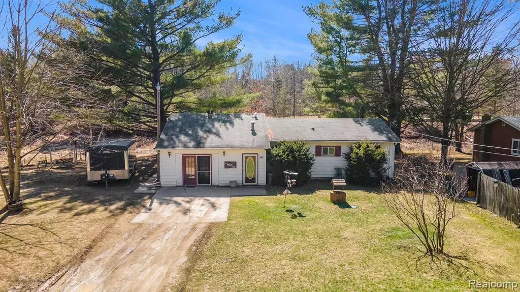 536 BIRCHWOOD Lane, Gladwin, MI 48624