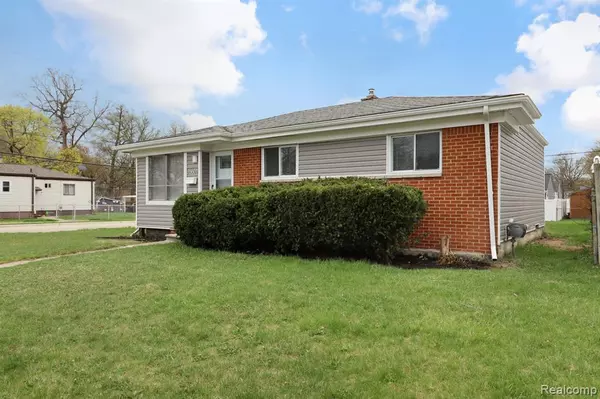 Madison Heights, MI 48071,26607 DELTON Street