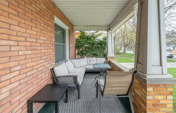 Utica, MI 48317,8165 CANAL Road