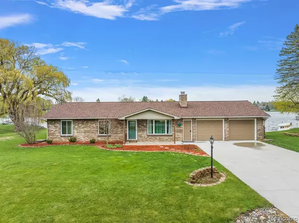 Owosso, MI 48867,4873 MOHICAN Trail