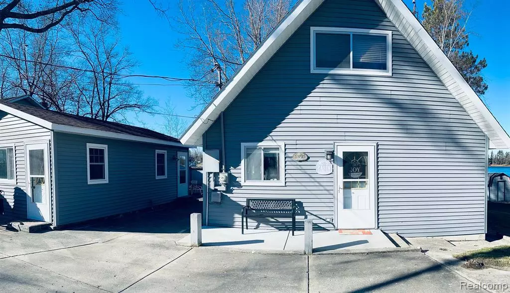 1895 INDIANWOOD Trail, West Branch, MI 48661