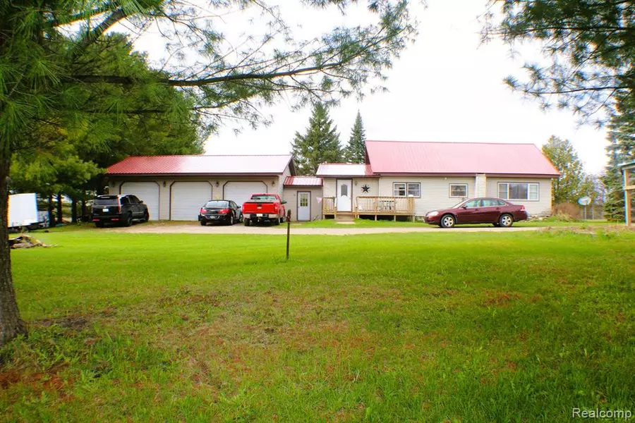 953 WILTSE Road, Lupton, MI 48635