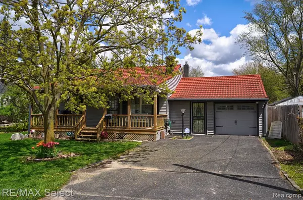 Burton, MI 48509,1437 S BELSAY Road