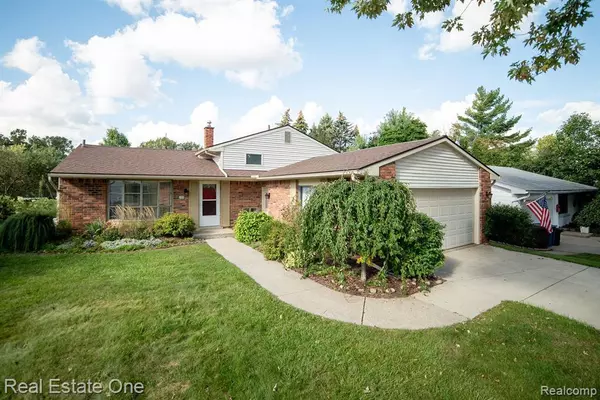 Auburn Hills, MI 48326,2371 LIVERPOOL Street