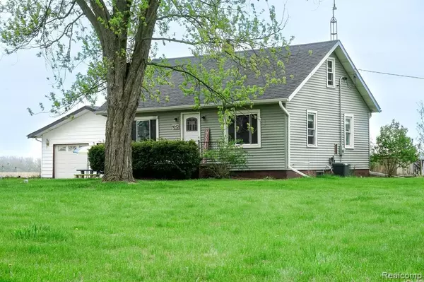 Lennon Vlg, MI 48449,9252 E BROOKS Road