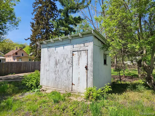 Lansing, MI 48912,528 S FAIRVIEW Avenue