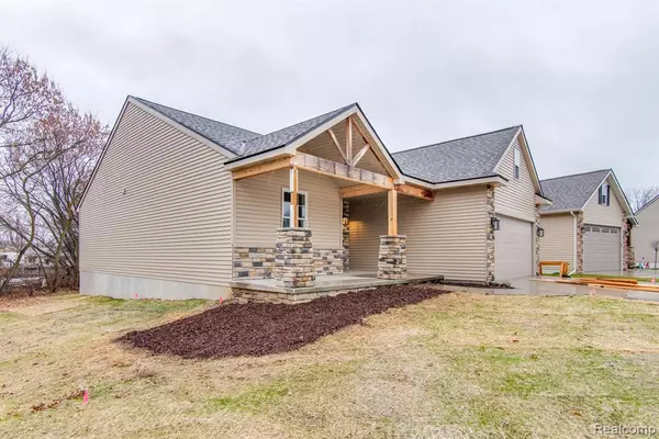 Clio, MI 48420,11478 HIDDEN OAKS Drive