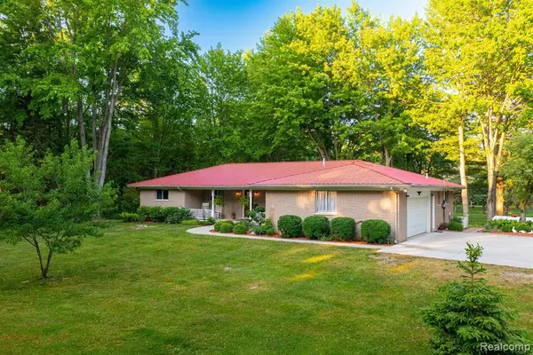 Dryden, MI 48428,4317 LAKE GEORGE Road