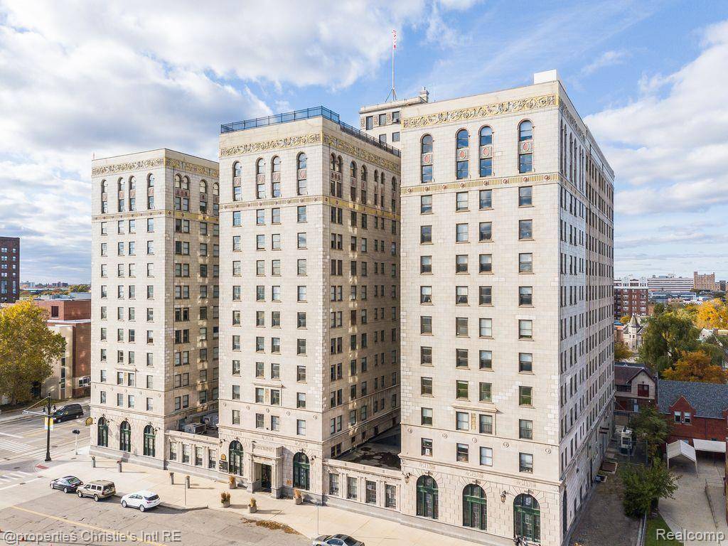 Detroit, MI 48202,15 E KIRBY Street