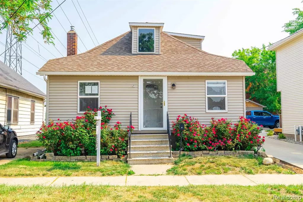 Trenton, MI 48183,672 HARRISON Avenue