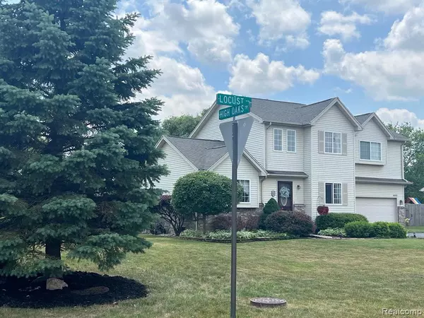 Grand Blanc, MI 48439,6060 Locust Trail