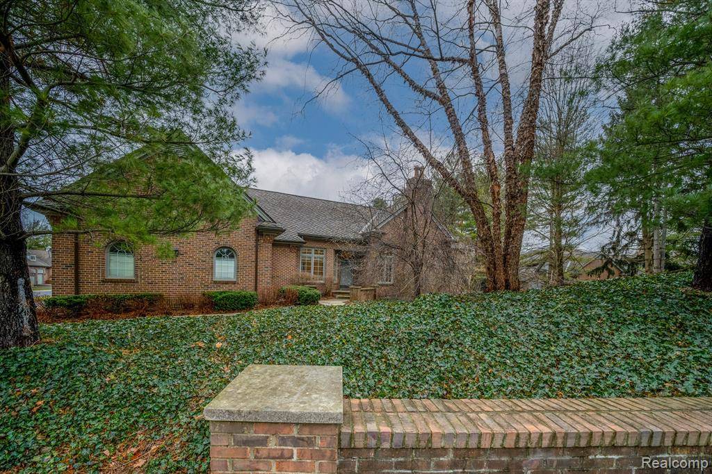 Bloomfield Hills, MI 48301,4091 Cranbrook Court