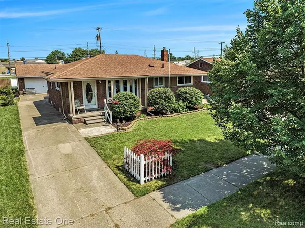Trenton, MI 48183,2351 MEDFORD Street