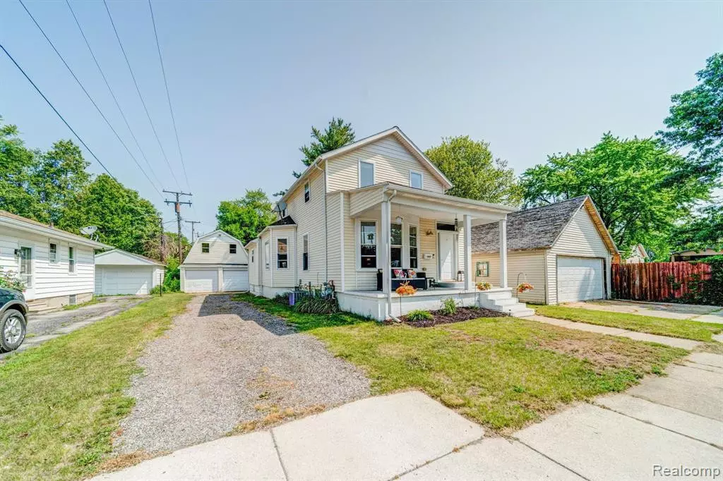Port Huron, MI 48060,1607 UNION Street