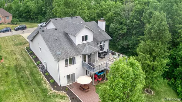 Fenton, MI 48430,1294 NATALIE Drive