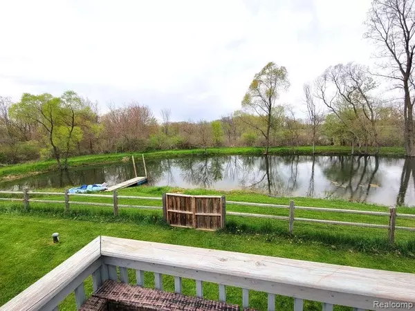 Gregory, MI 48137,18722 SPEARS Road