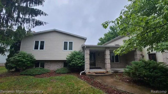 4343 VAN VLEET Road, Swartz Creek, MI 48473