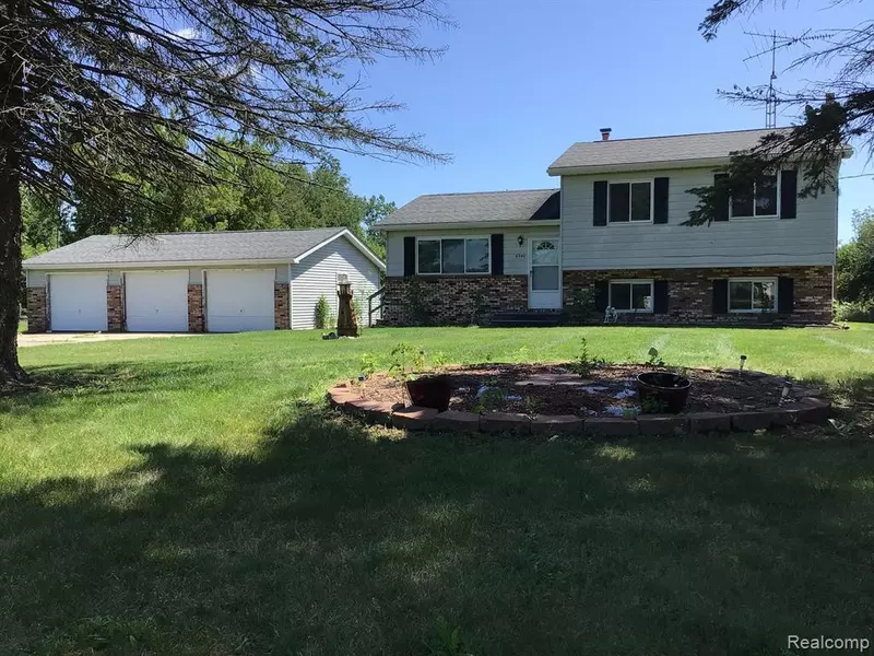 6940 Marathon Road, Fostoria, MI 48435