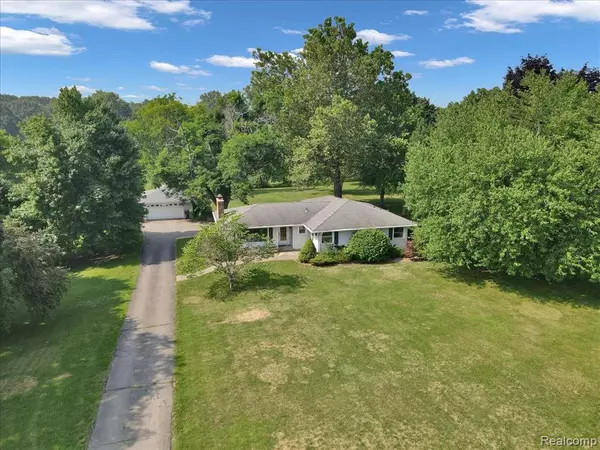 Jackson, MI 49201,5685 BROOKLYN Road