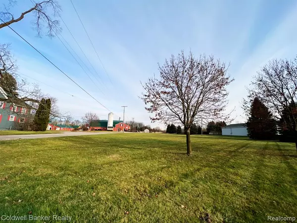 Almont, MI 48003,3673 N Van Dyke S Road