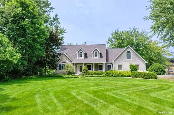 Linden, MI 48451,16030 HAVILAND BEACH Drive