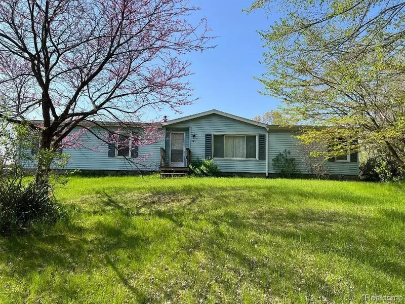 3080 SNOBLIN Road, North Branch, MI 48461