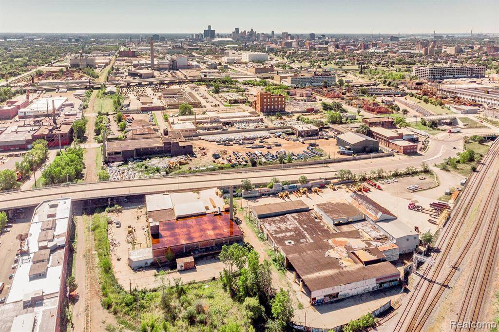 Detroit, MI 48211,2600 E Grand Boulevard