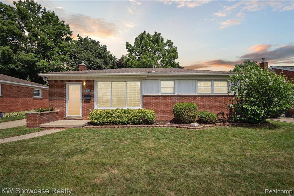 35220 ORANGELAWN Street, Livonia, MI 48150