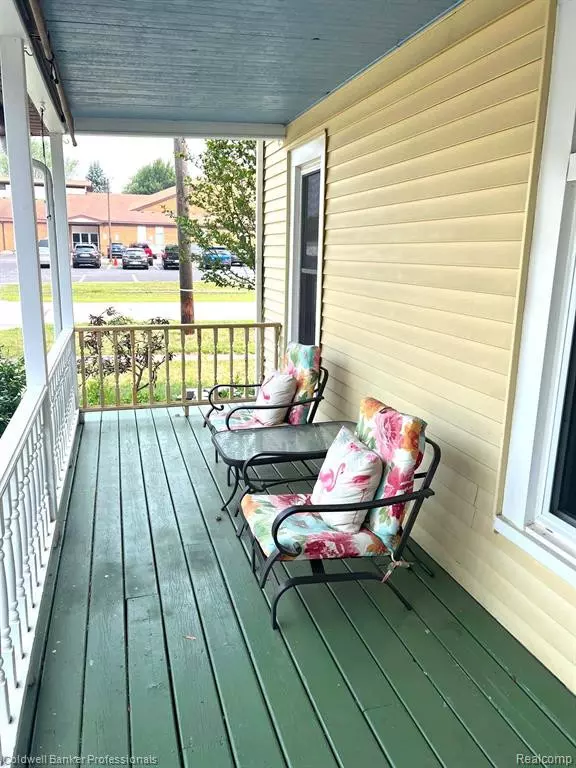 Perry, MI 48872,120 E Orchard Street