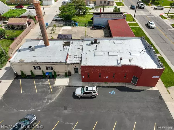 Dearborn, MI 48126,5824 CHASE Road