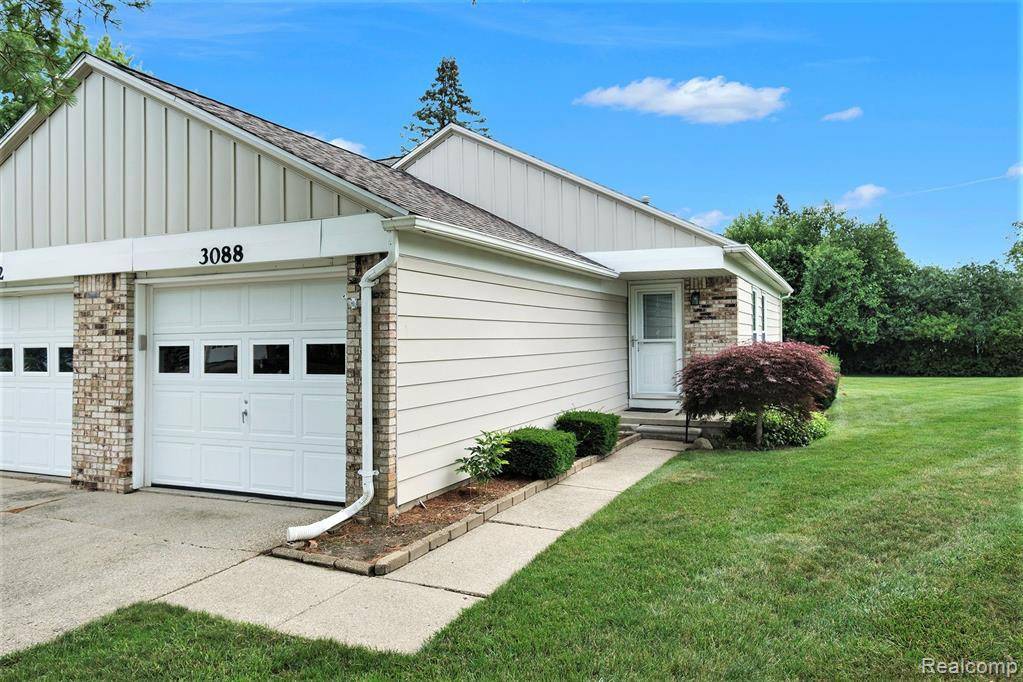 3088 PINEGATE Drive, Flushing, MI 48433