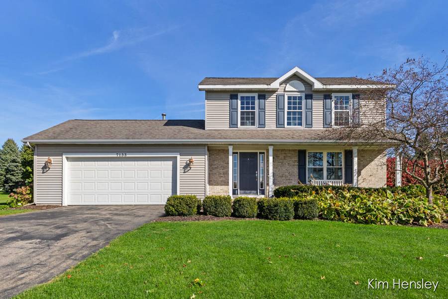 7133 Russet Vista NE Drive, Rockford, MI 49341