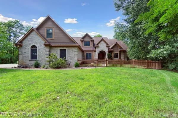 Howell, MI 48843,1168 Gray Fox Court