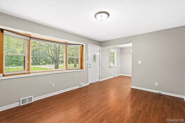 Willis, MI 48191,9905 WILLOW Road