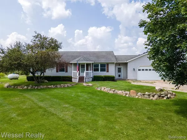 64921 Place Road, Lenox, MI 48050