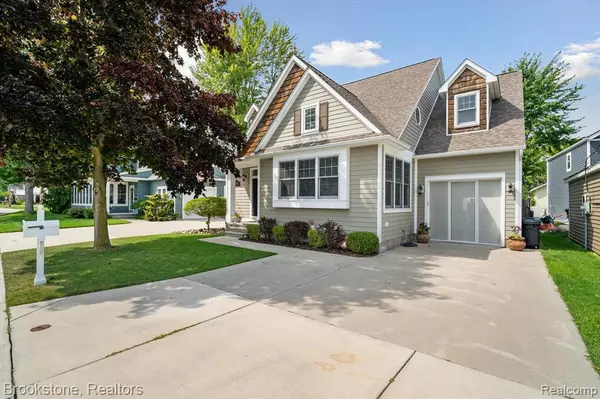 Fort Gratiot, MI 48059,2980 Maplewood Drive Drive