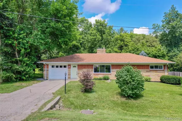 Clio, MI 48420,2442 ASHLAND Street