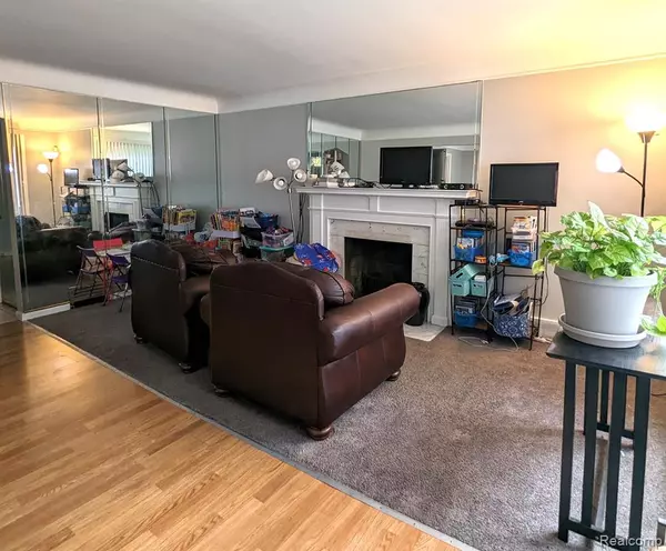 Detroit, MI 48223,14160 PIEDMONT Street