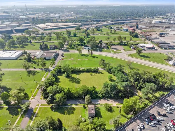 Detroit, MI 48217,530 S COLONIAL Street