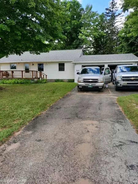 1920 Swede Road, Cedarville, MI 49719