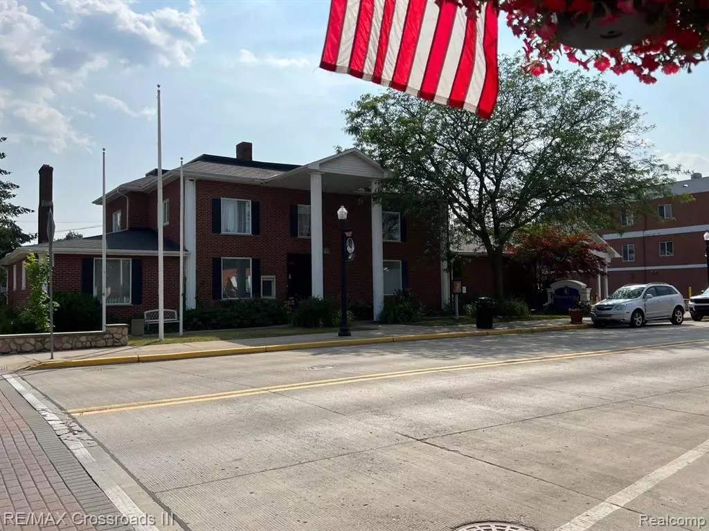 Belleville, MI 48111,209 MAIN Street