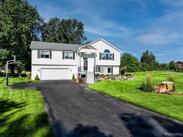 Onsted, MI 49265,7840 BARRON Court