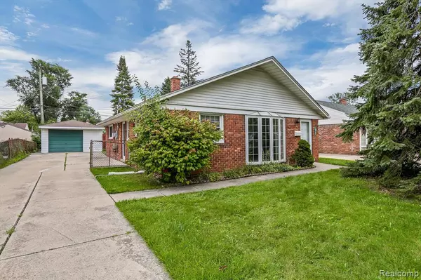 Riverview, MI 48193,18753 KOESTER Street