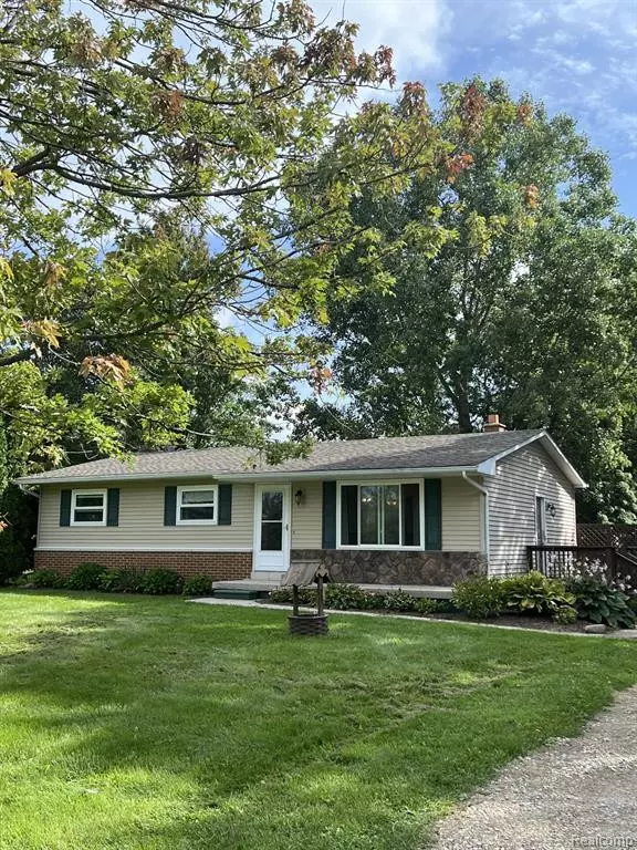 Brown, MI 48416,8530 BAILEY Road