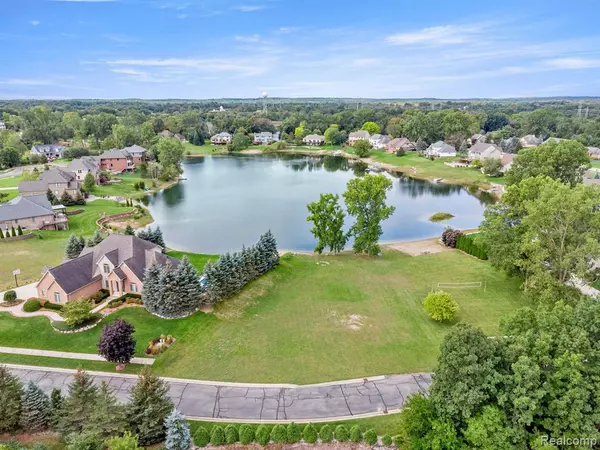 White Lake, MI,4544 COASTAL Parkway