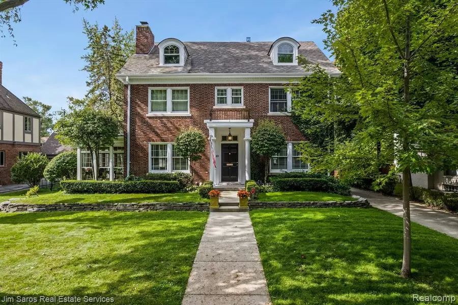 781 BEDFORD Road, Grosse Pointe Park, MI 48230