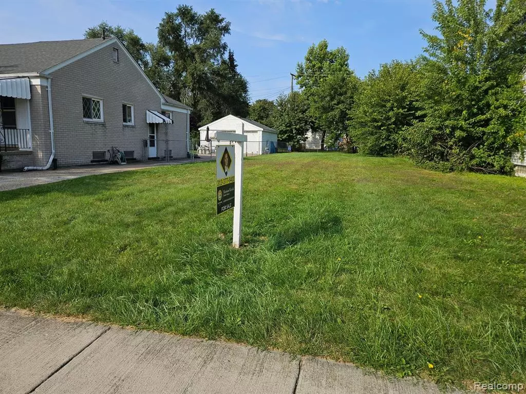 Dearborn, MI 48124,3760 WEDDELL Street