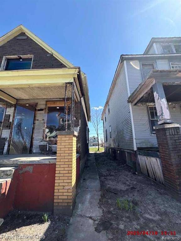 Detroit, MI 48214,8844 TREADWAY Place