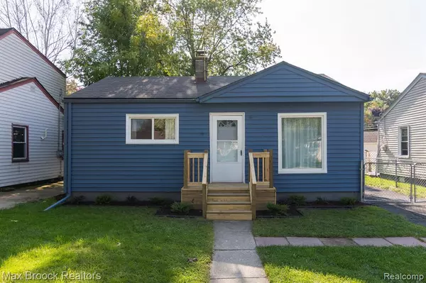 512 E KALAMA Avenue, Madison Heights, MI 48071